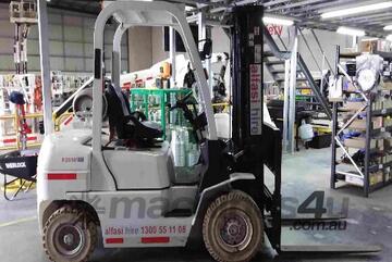   Forklift 2.5t Gas with Container Mast