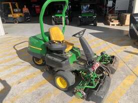 John Deere 2500B Precision Cut - picture0' - Click to enlarge