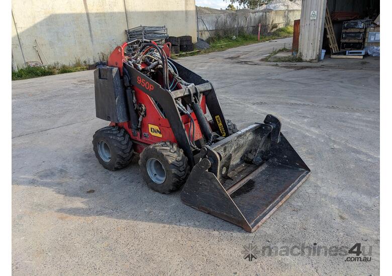 Used 2004 Dingo Australia 2004 DINGO 950P MINI LOADER Mini Loader in