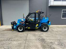 Genie GTH2506 Telehandler, 2015 Model, Low Hours, with Forks - picture0' - Click to enlarge