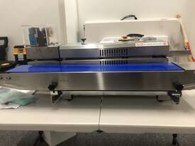 Benchtop band sealer  - picture1' - Click to enlarge