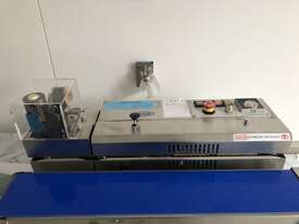 Benchtop band sealer  - picture2' - Click to enlarge