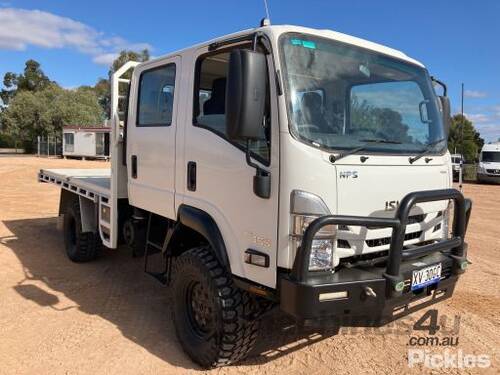 2022 Isuzu NPS 75-155 4x4 CrewMax