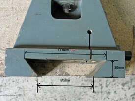 Horizontal Milling Attachment - picture1' - Click to enlarge