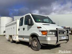 2004 Iveco Daily 40C13 Dual Cab Service Body - picture0' - Click to enlarge