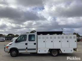 2004 Iveco Daily 40C13 Dual Cab Service Body - picture2' - Click to enlarge