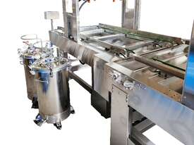 Egg Wash Glazing & Water Sprayer w/ Two Topping Seeder Machine - picture1' - Click to enlarge