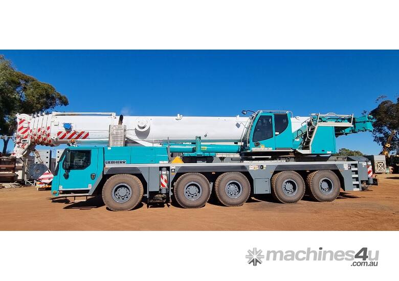 caption GLEASON CRANES 2017 LIEBHERR LTM 1160-5.2 ALL TERRAIN CRANE