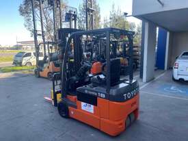 2018 Toyota 3 wheel battery electric forklift - picture0' - Click to enlarge