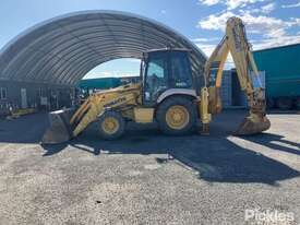 2013 Komatsu WB97R 4x4 Backhoe - picture2' - Click to enlarge