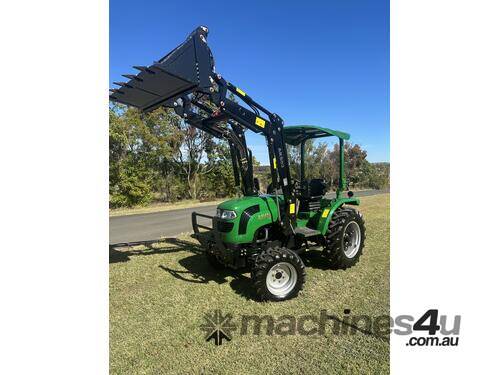 AgKing - 40HP Tractor ROPS 4WD AK404BP with FEL & 4in1 Bucket PLUS Slasher, Forks and Spears