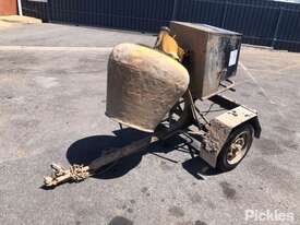 Custom Trailer Mounted Cement Mixer - picture1' - Click to enlarge