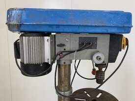 TTI 16 Speed Floor Drill Press - picture1' - Click to enlarge