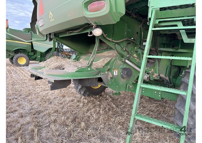 2014 John Deere S670 Combines