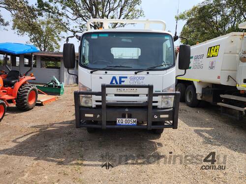 ISUZU   Truck