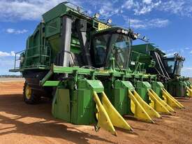 2013 John Deere 7760 Cotton Picker - picture1' - Click to enlarge