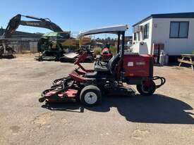 Toro Ground Master 3500D Multi Deck Contour Mower - picture2' - Click to enlarge