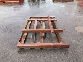 Steel Leveler - picture2' - Click to enlarge