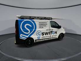 2015 Renault Trafic SWB DCI 90 T/Diesel - picture2' - Click to enlarge
