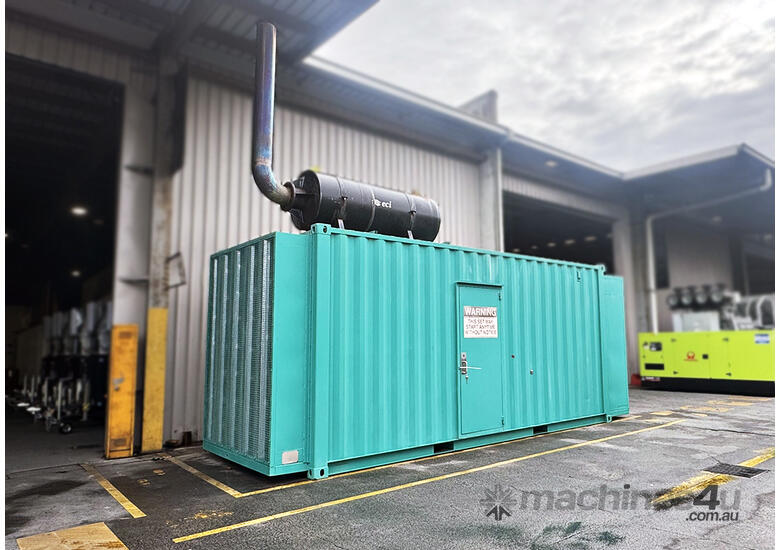 caption MACFARLANE - 1100kVA Used Cummins Enclosed Generator