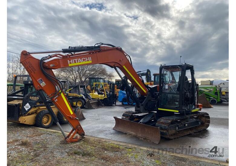 Used Hitachi Hitachi ZX85USB-5A Excavator Steel Track With Rubber ...