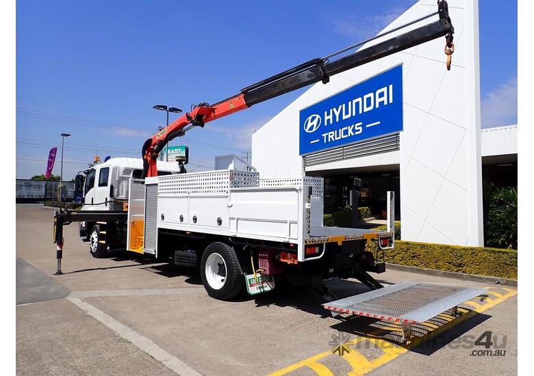 caption ISUZU FTR
