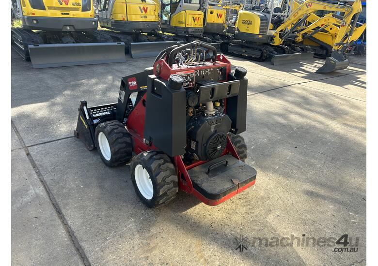 caption Used Toro 323 Mini Loader