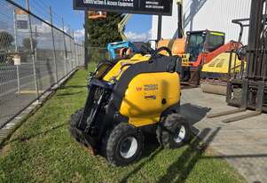 Dingo Australia DINGO SM325-24 HP MINI LOADER