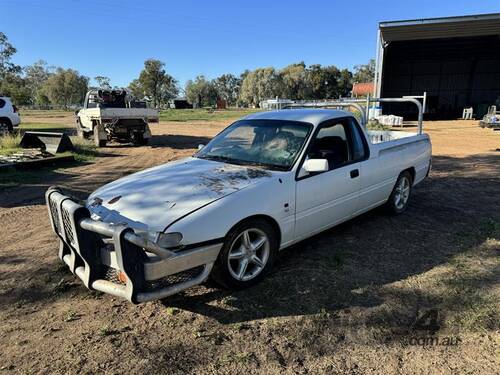 2000 HOLDEN Commoddore Ute 