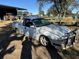 2000 HOLDEN Commoddore Ute  - picture1' - Click to enlarge