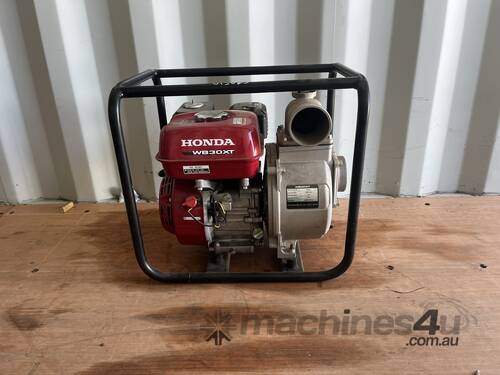 Honda WB30XT Water Pump Powered By GX160