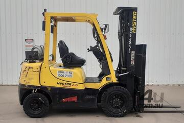 HYSTER H2.5TX Counterbalance Forklift