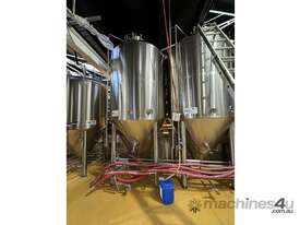 Stainless Steel Tanks - picture0' - Click to enlarge