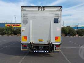 Fuso Canter - picture2' - Click to enlarge