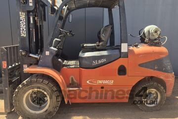 2017 Enforcer 5T LPG Forklift with Container Mast