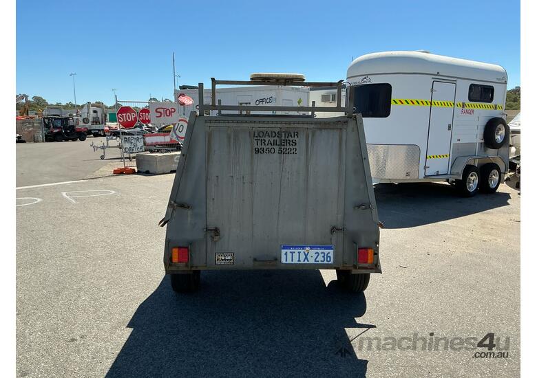 caption 2008 Loadstar Trailers Box Top Enclosed Box Trailer