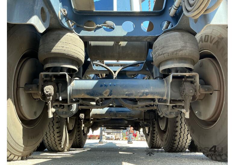 2019 OPhee Tri Axle Semi Trailer Tri Axle Side Loader Trailer