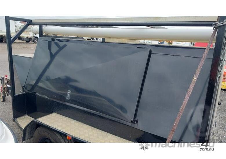 caption SMU Trailers 8X5
