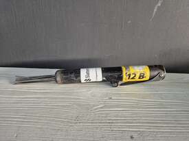 Needle Scaler - picture1' - Click to enlarge