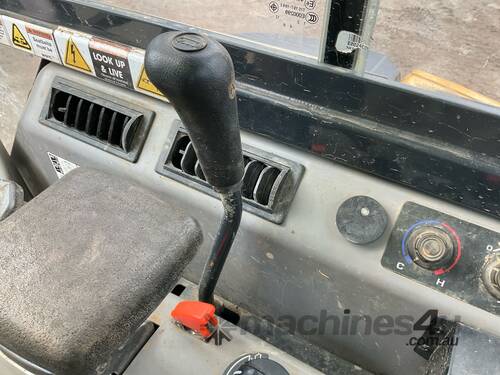2018 Komatsu PC35MR-5 Excavator (Rubber Tracked)