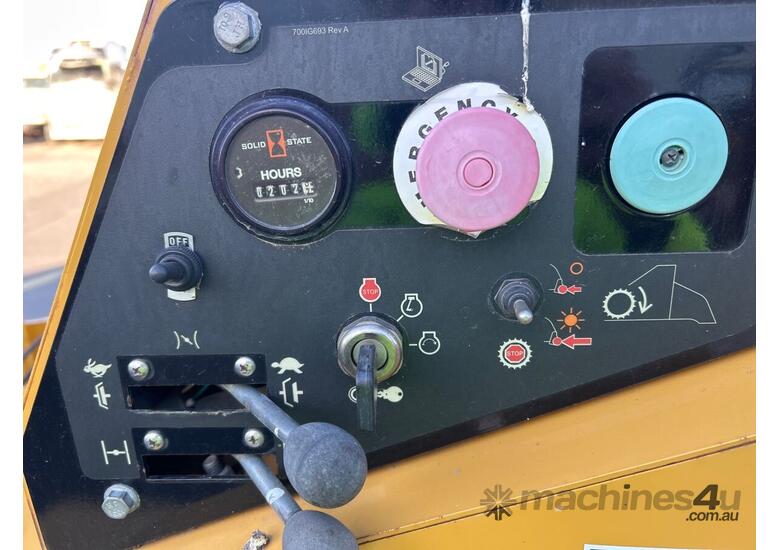 caption 2019 Vermeer BC900XL Wood Chipper