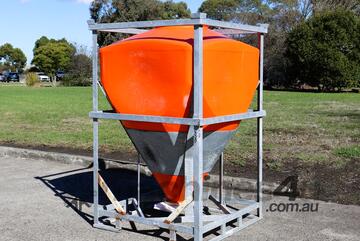 Transportable Bulk Bin Meal Silo - 800L