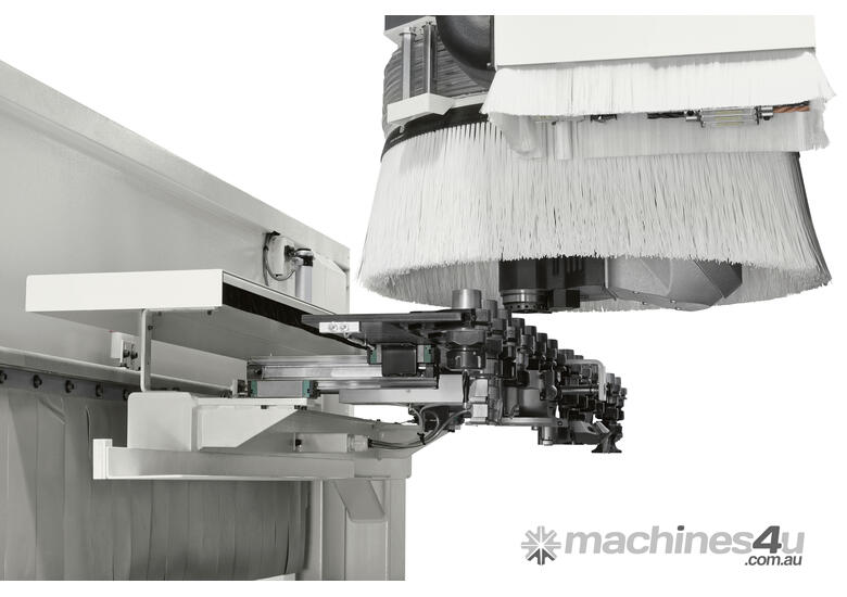 ## EX-DEMO SHOWROOM STOCK## Morbidelli m200 5 axes CNC machining centre