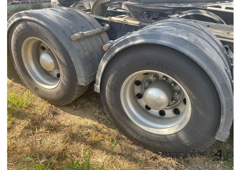 caption 2015 Freightliner Argosy 6x4 Sleeper Cab Prime Mover
