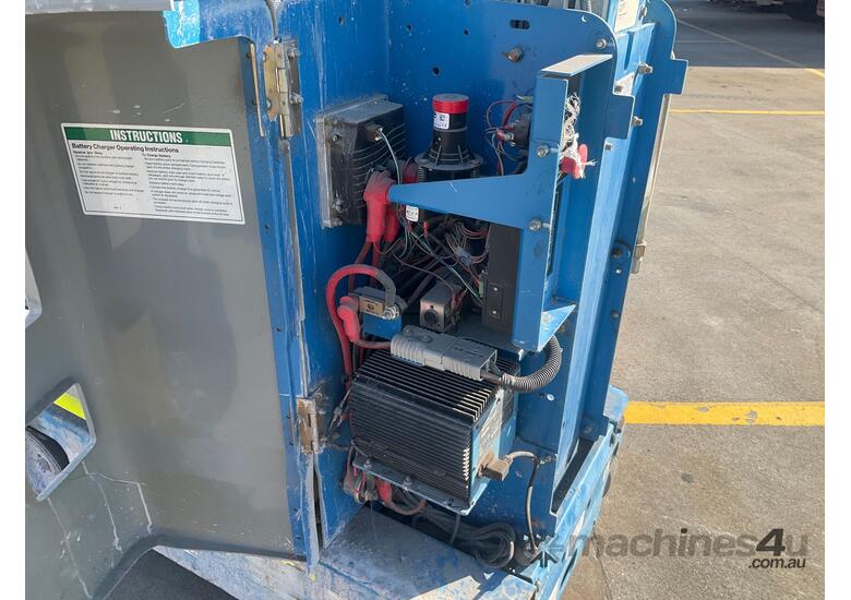 caption 2015 Genie GR-15 Electric Manlift