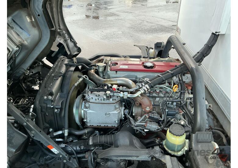 caption 2019 Hino 300 616 Refrigerated Pantech