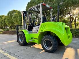 2025 ZOOMLION Rough Terrain Forklift SD35  - picture0' - Click to enlarge