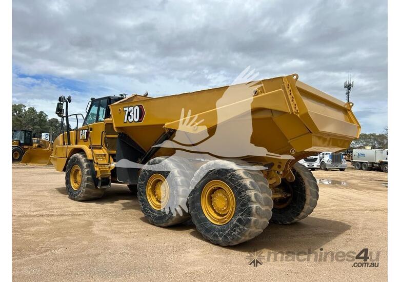 caption 2016 CATERPILLAR 730C2