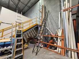 Various Sized Ladders - picture0' - Click to enlarge