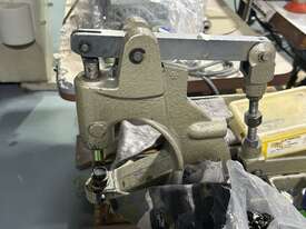 Pegasus E32-542 Sewing Machine - picture0' - Click to enlarge
